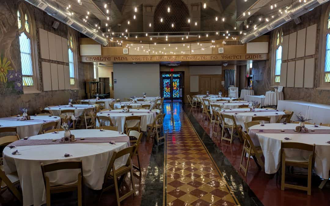 A Lesson We Learned About 60-Inch Round Tables