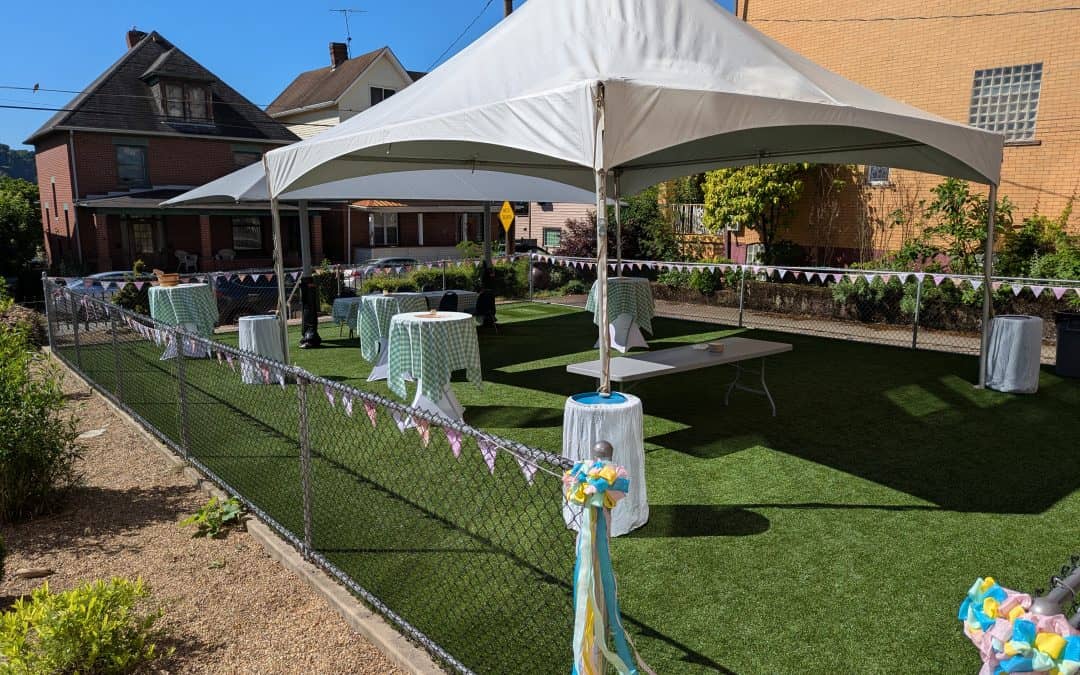 Outdoor Tent in the GardenThinking About a Wedding Tent? Here’s How It Can Transform Our Outdoor SpaceOutdoor Tent in the Garden
